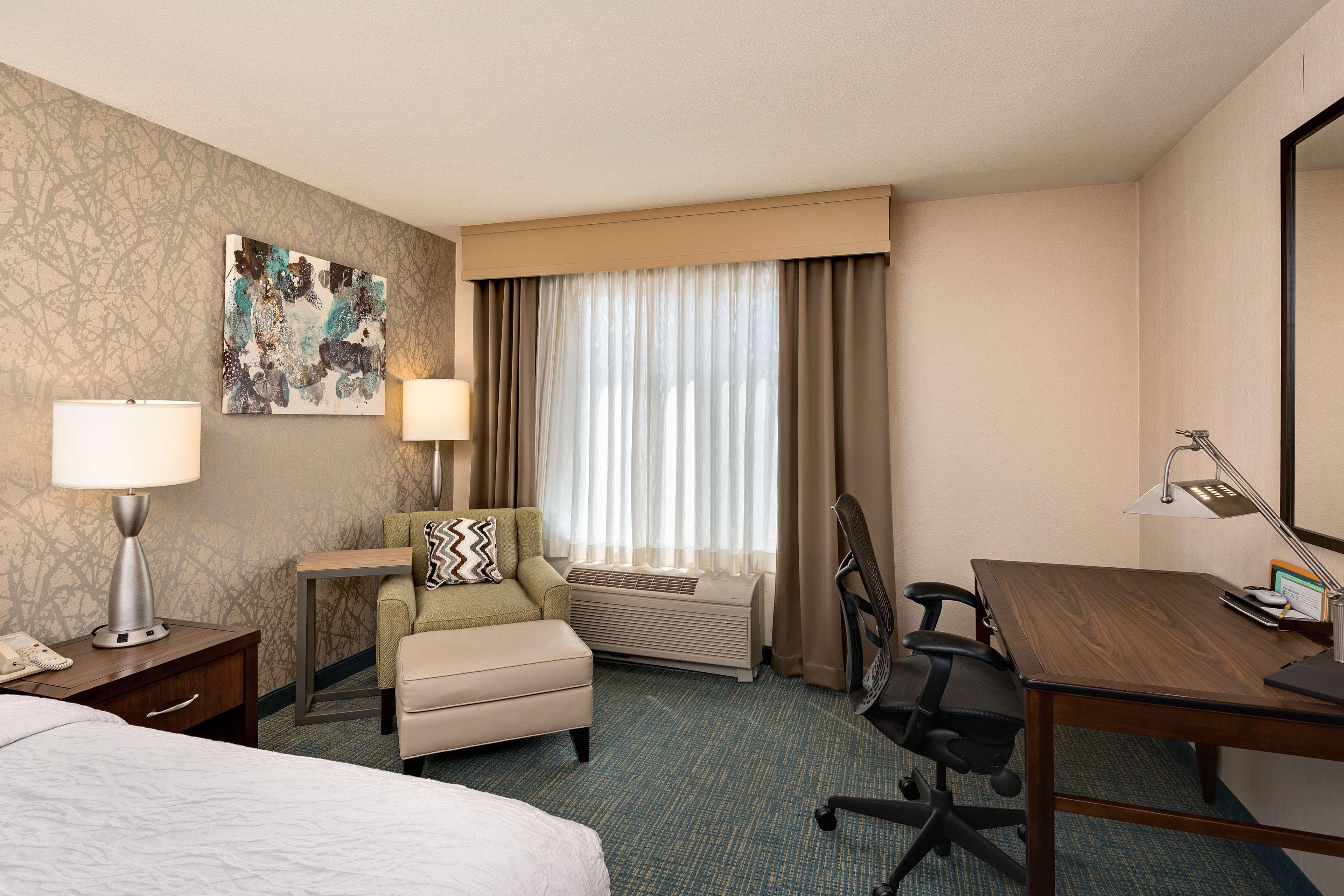 Hilton Garden Inn Overland Park Exterior foto